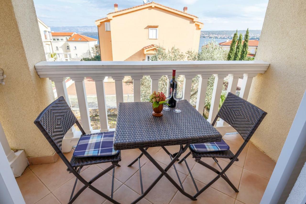 Apartment Josephine 2 Malinska Εξωτερικό φωτογραφία