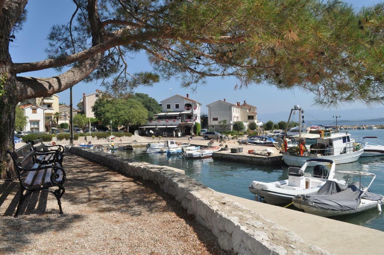 Apartment Josephine 2 Malinska Εξωτερικό φωτογραφία