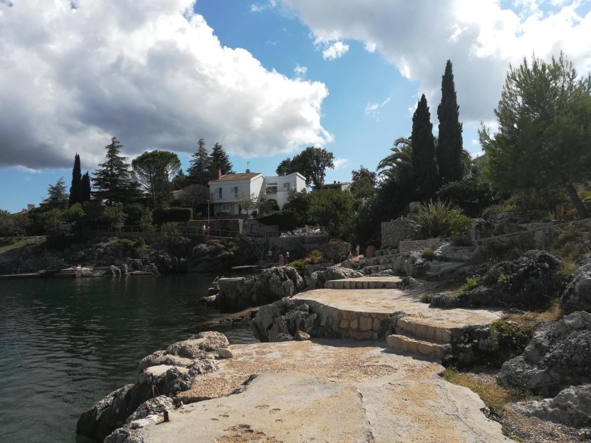 Apartment Josephine 2 Malinska Εξωτερικό φωτογραφία